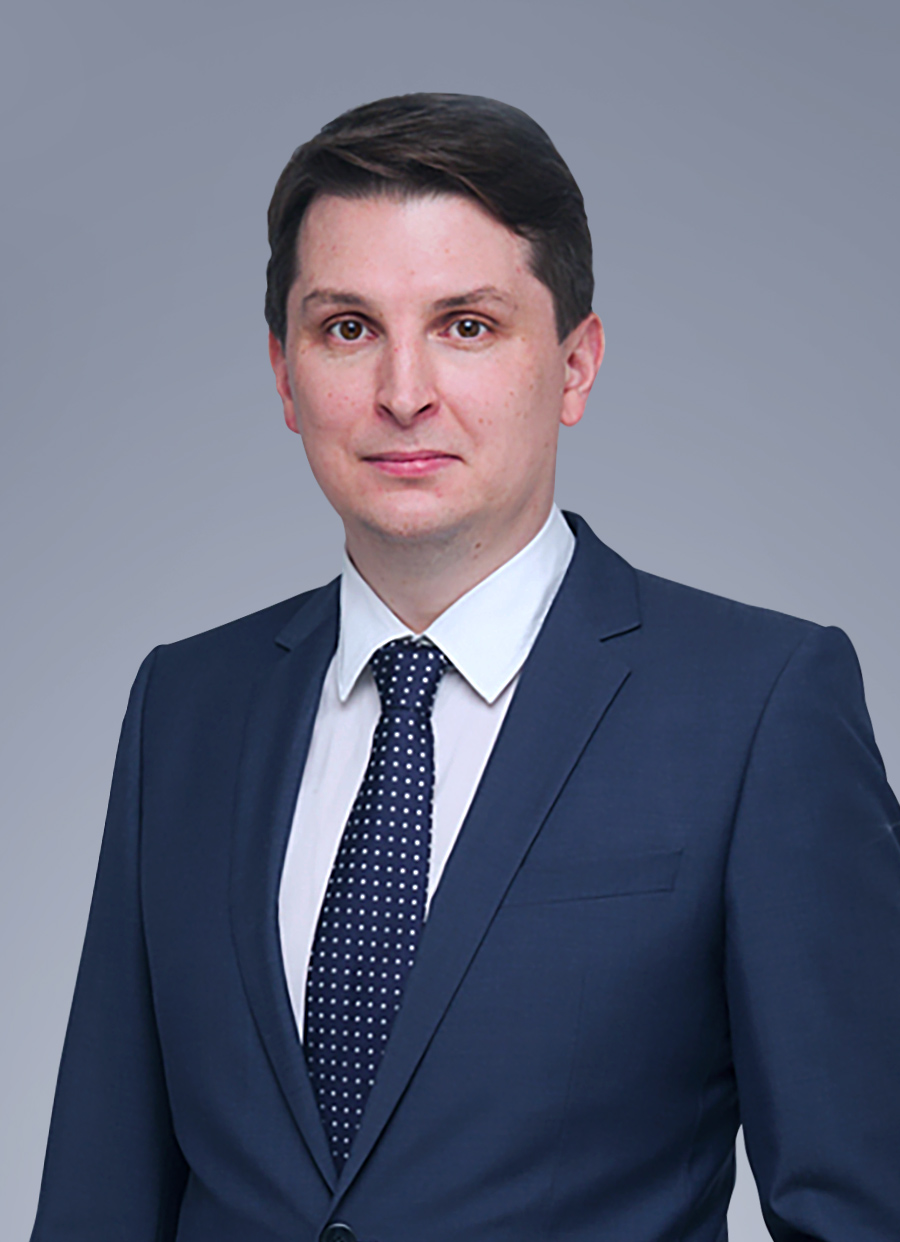 Фарид Камалов Член Правления – Вице-президент по развитию розничного бизнеса
